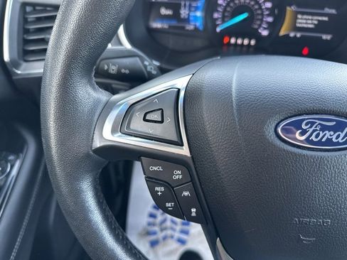 Certified 2020 Ford Edge Titanium image 13