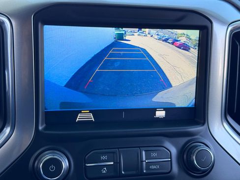 Used 2022 Chevrolet Silverado 1500 LT Trail Boss w/ Bed Protection Package image 37