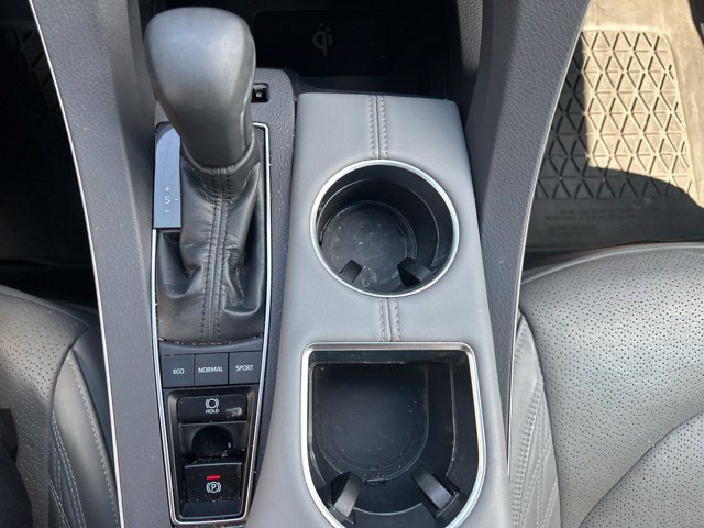Used 2019 Toyota Avalon Limited w/ Advanced Safety Package FWD image 19