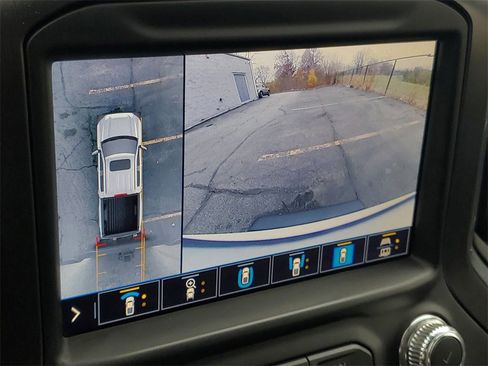 Used 2020 GMC Sierra 1500 AT4 w/ Technology Package image 21