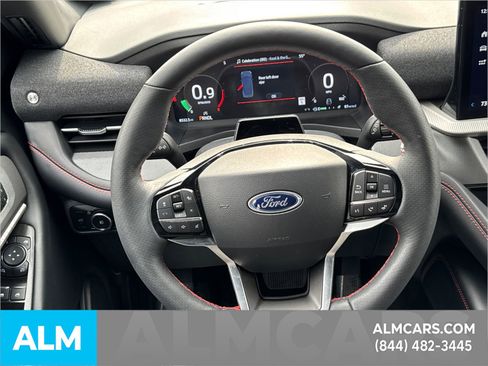 Used 2025 Ford Explorer ST-Line w/ Premium Package image 32
