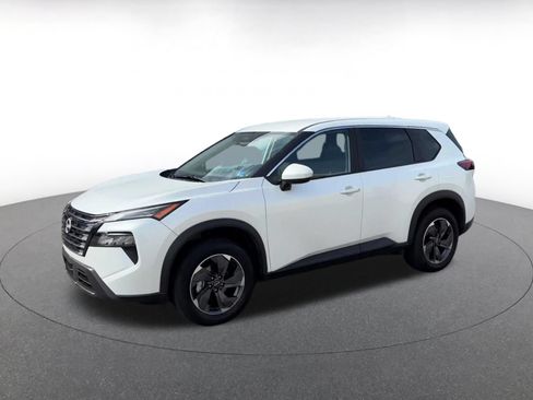 Used 2026 Nissan Rogue SV FWD image 8