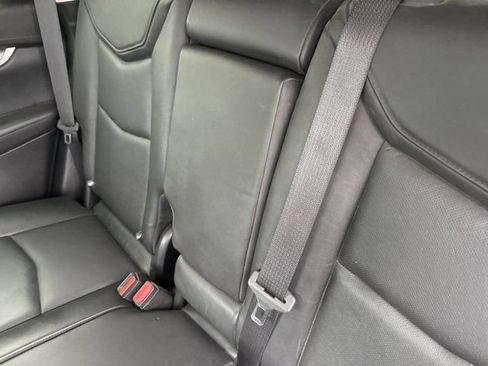 Used 2018 Cadillac XT5 Luxury w/ Driver Awareness Package FWD image 20