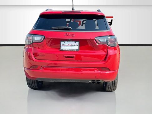 Used 2022 Jeep Compass Limited w/ (RED) Package AWD/4WD image 6