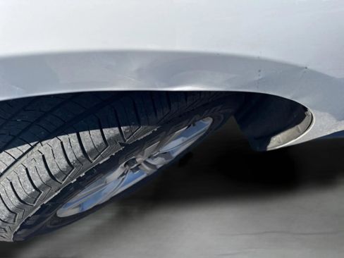 Used 2016 Chevrolet Equinox LT w/ Convenience Package image 27