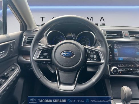 Used 2018 Subaru Outback 2.5i Limited AWD/4WD image 13