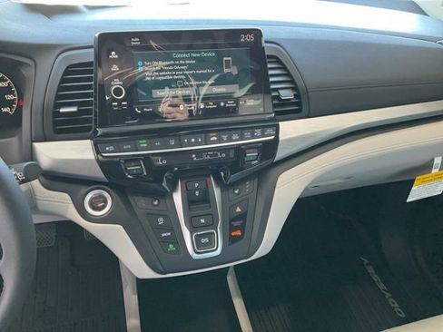 New 2026 Honda Odyssey EX-L image 15