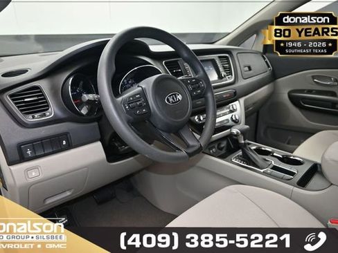 Used 2020 Kia Sedona LX FWD image 9