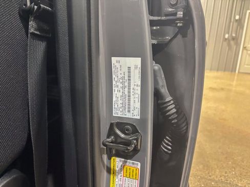 Used 2020 Ford F150 Raptor image 33