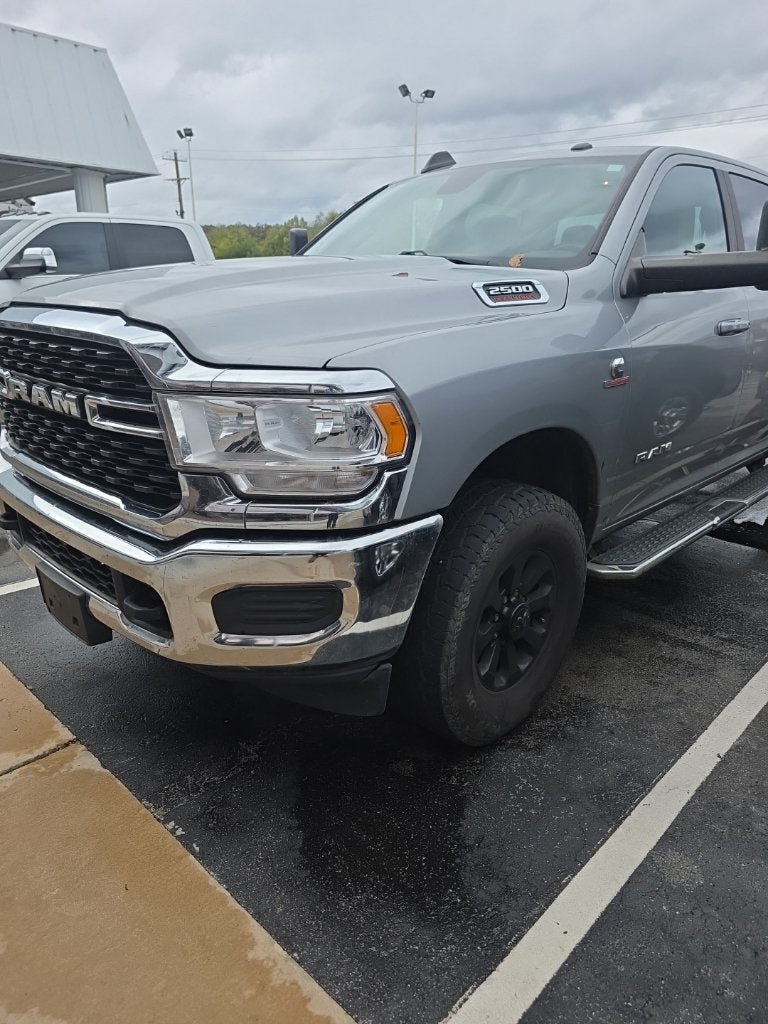 Used 2022 RAM 2500 Big Horn AWD/4WD image 2