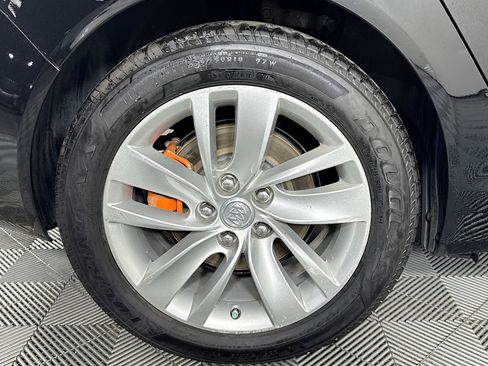 Used 2016 Buick Regal image 31