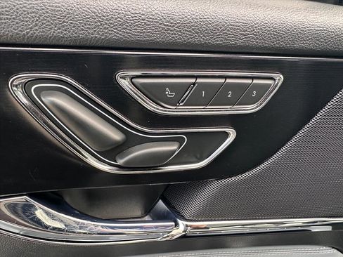 Used 2021 Lincoln Corsair Reserve w/ Elements Package image 17