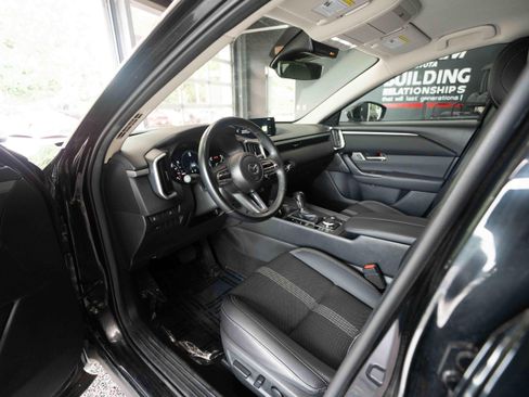 Used 2025 MAZDA CX-50 AWD 2.5 S w/ Preferred Package image 8