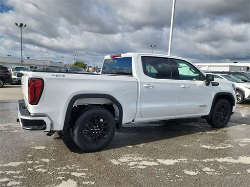 New 2026 GMC Sierra 1500 Elevation image 2