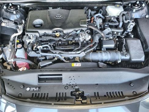 Used 2025 Toyota Camry LE image 25