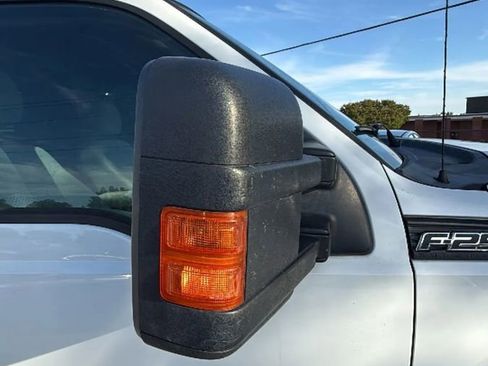 Used 2011 Ford F250 XL w/ PWR Equipment Group AWD/4WD image 27