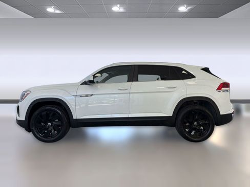 New 2026 Volkswagen Atlas Cross Sport SE AWD/4WD image 2