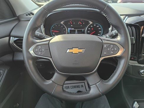 Used 2019 Chevrolet Traverse LT image 21