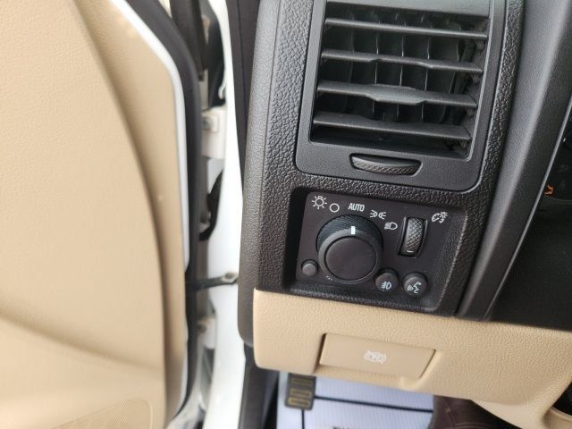 Used 2010 HUMMER H3T AWD/4WD image 19