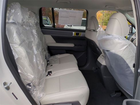 New 2026 Hyundai Santa Fe SEL image 26