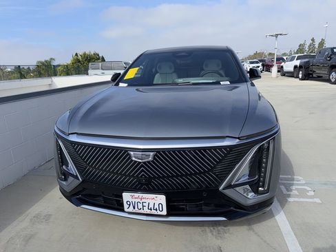 Used 2024 Cadillac Lyriq Luxury image 1