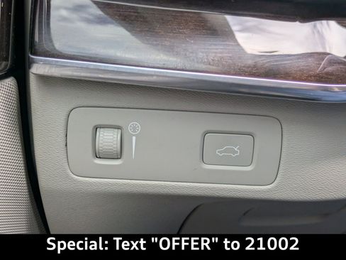 Used 2019 Volvo XC90 T5 Momentum w/ Protection Package Premier image 27