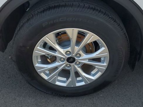 Certified 2023 Ford Escape Active w/ Tech Pack #2 image 5