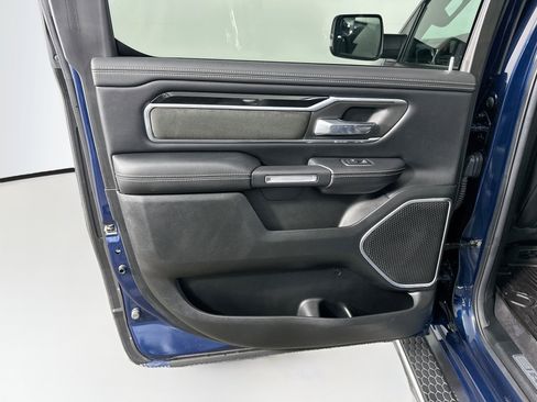Used 2020 RAM 1500 Laramie w/ Sport Appearance Package AWD/4WD image 27
