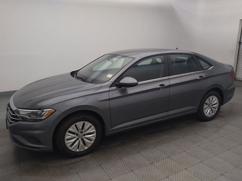 Used 2019 Volkswagen Jetta S w/ Driver Assistance Package FWD image 2