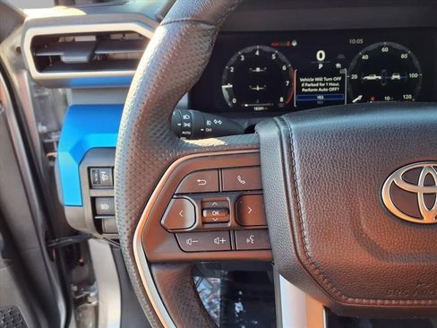 Used 2025 Toyota Tacoma SR5 image 11
