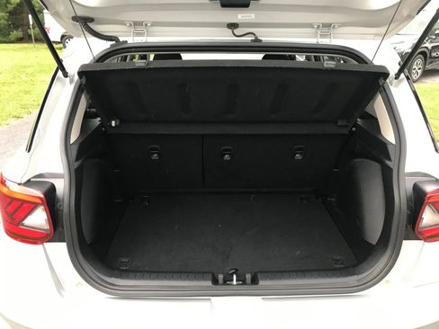 Used 2020 Hyundai Venue SEL w/ Convenience Package image 30