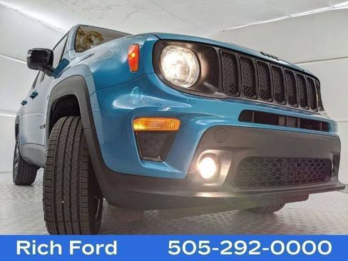 Used 2022 Jeep Renegade Altitude w/ Sun/Sound Group AWD/4WD image 27