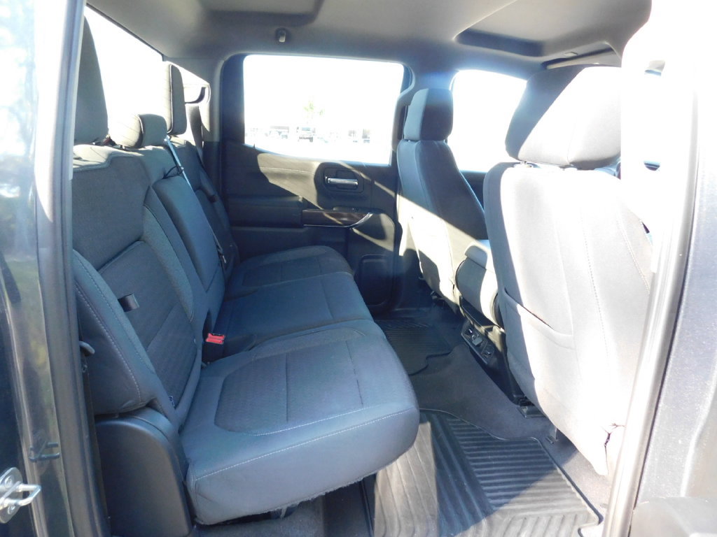 Used 2021 Chevrolet Silverado 1500 RST w/ Z71 Off-Road Package AWD/4WD image 5
