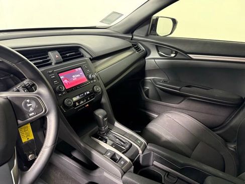 Certified 2017 Honda Civic Sport image 25