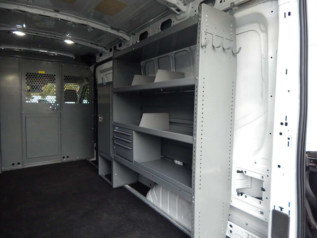 Used 2018 Ford Transit 250 148 Medium Roof RWD image 14