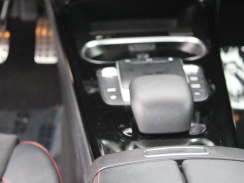 Used 2022 Mercedes-Benz A 220 image 17