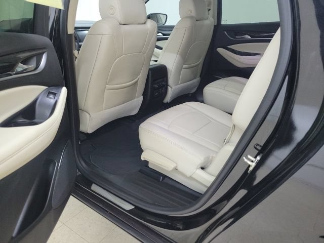 Used 2023 Buick Enclave Premium w/ Experience Buick Package FWD image 18