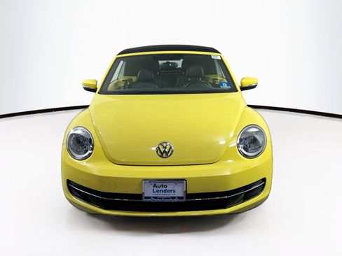 Used 2014 Volkswagen Beetle 2.5 image 2