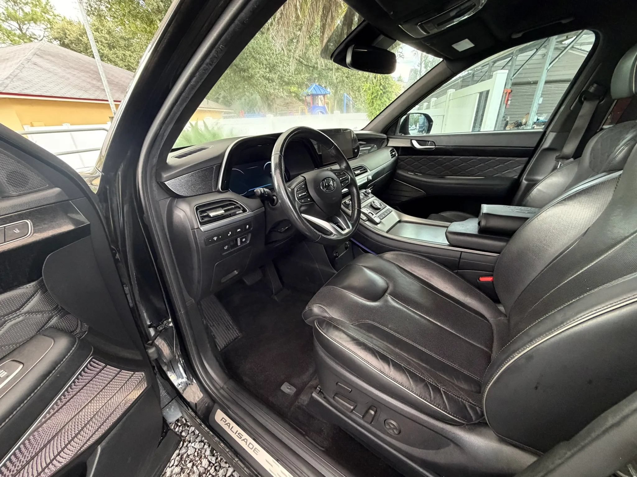 Used 2020 Hyundai Palisade Limited FWD image 9