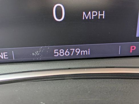 Used 2023 GMC Terrain AT4 image 31