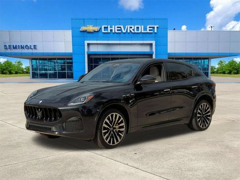 Used 2023 Maserati Grecale Modena AWD/4WD image 2