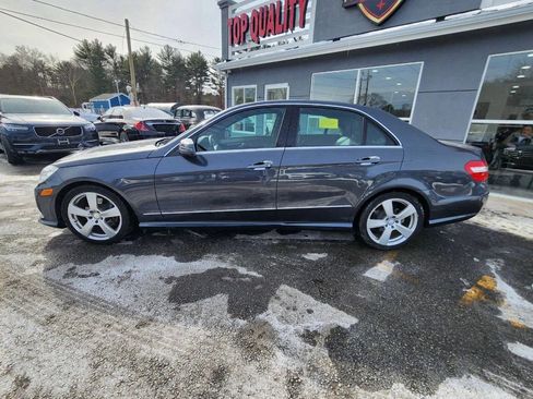 Used 2010 Mercedes-Benz E 350 4MATIC Sedan image 8