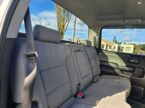 Used 2018 GMC Sierra 2500 4x4 Crew Cab w/ Sierra Convenience Package image 12