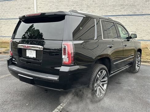 Used 2017 GMC Yukon Denali w/ Open Road Package image 7