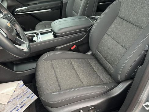 Certified 2024 Chevrolet Traverse LT w/ LPO, Floor Liner Package image 27