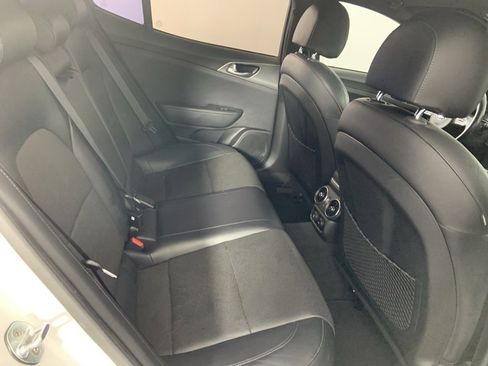 Used 2018 Kia Stinger GT image 17