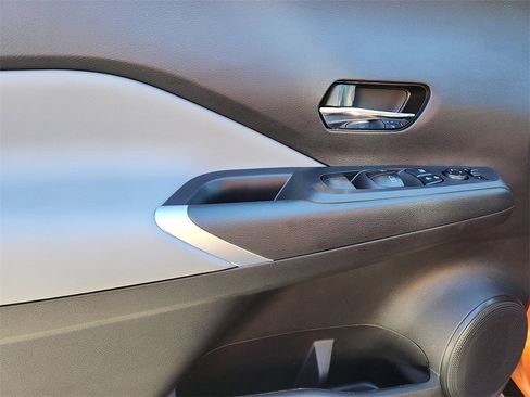 Certified 2024 Nissan Kicks SR w/ SR Premium Package image 13