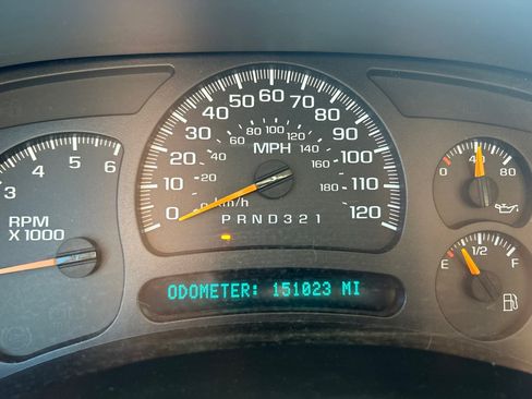 Used 2006 GMC Sierra 1500 SLE w/ Light Duty Power Package AWD/4WD image 13