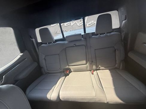 Used 2025 GMC Sierra 1500 SLT AWD/4WD image 22