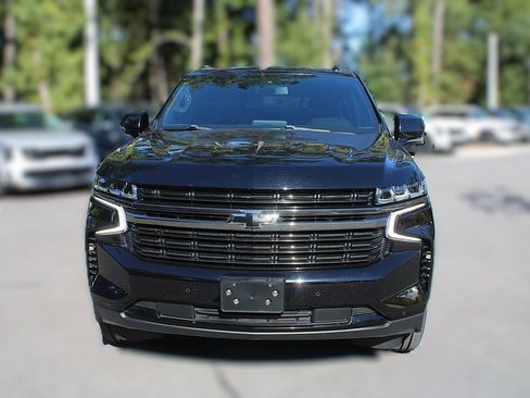 Used 2022 Chevrolet Suburban RST image 18
